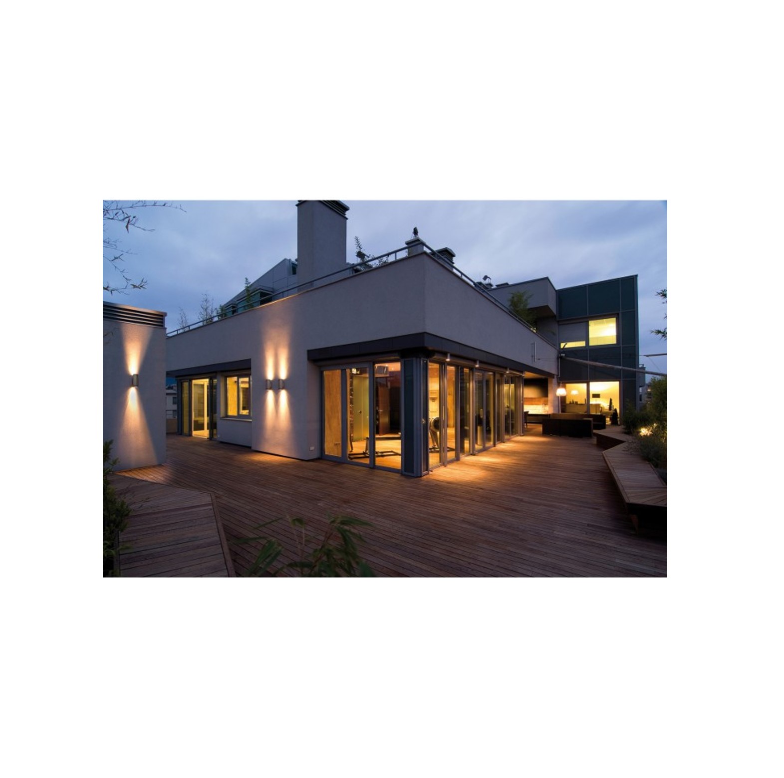 Seth wandlamp IP65 antraciet led aan de gevel